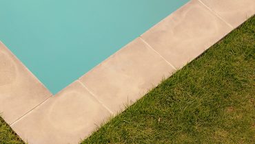Will pool water kill my grass? Will pool water kill my grass?
